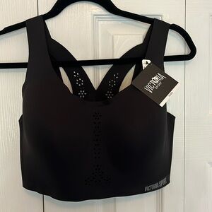 NWT sports bra